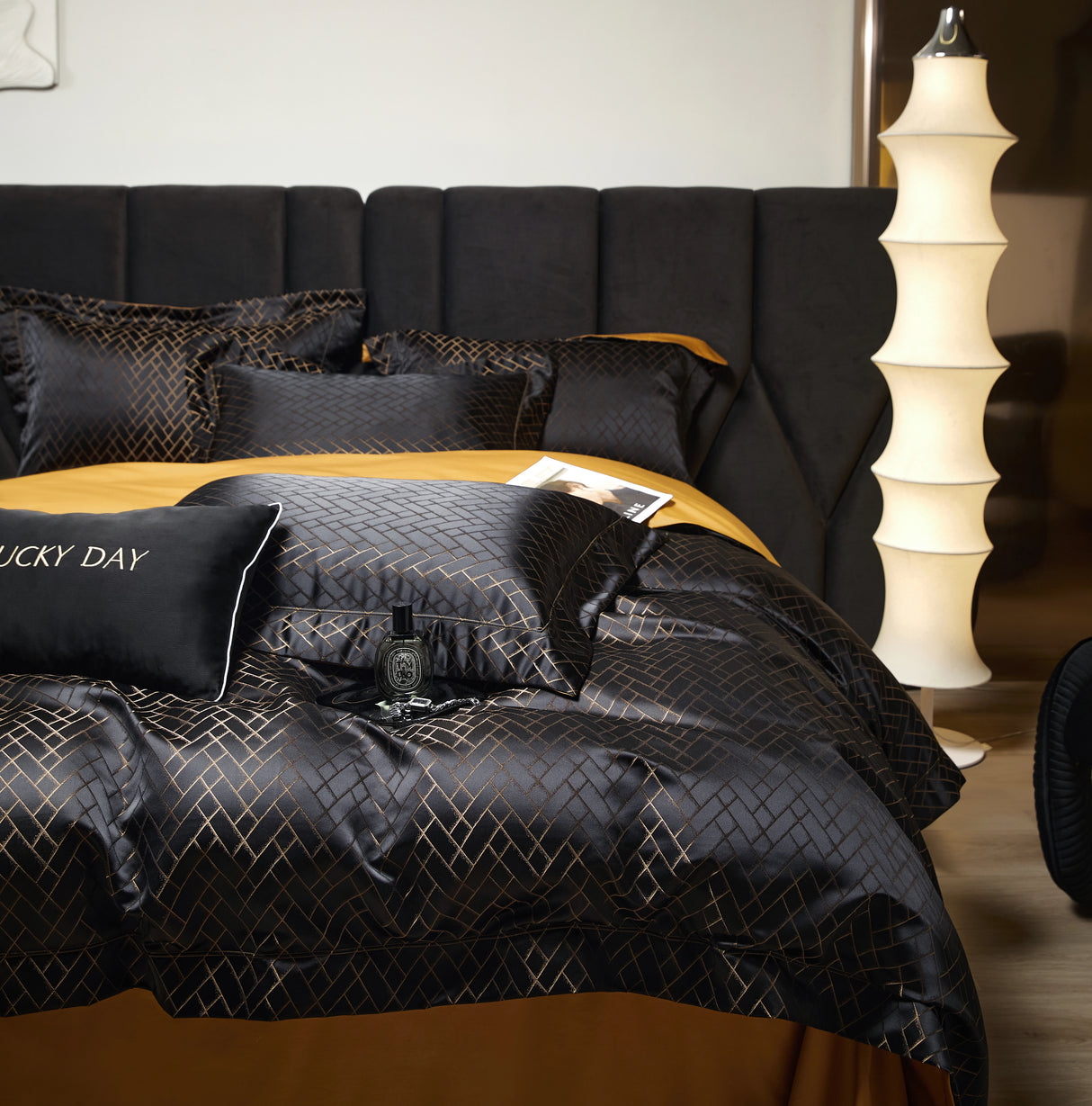 Nordic Satin Egyptian Cotton Bedding Set