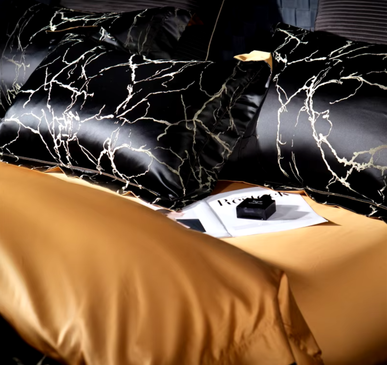 Marble Noir Bedding Set