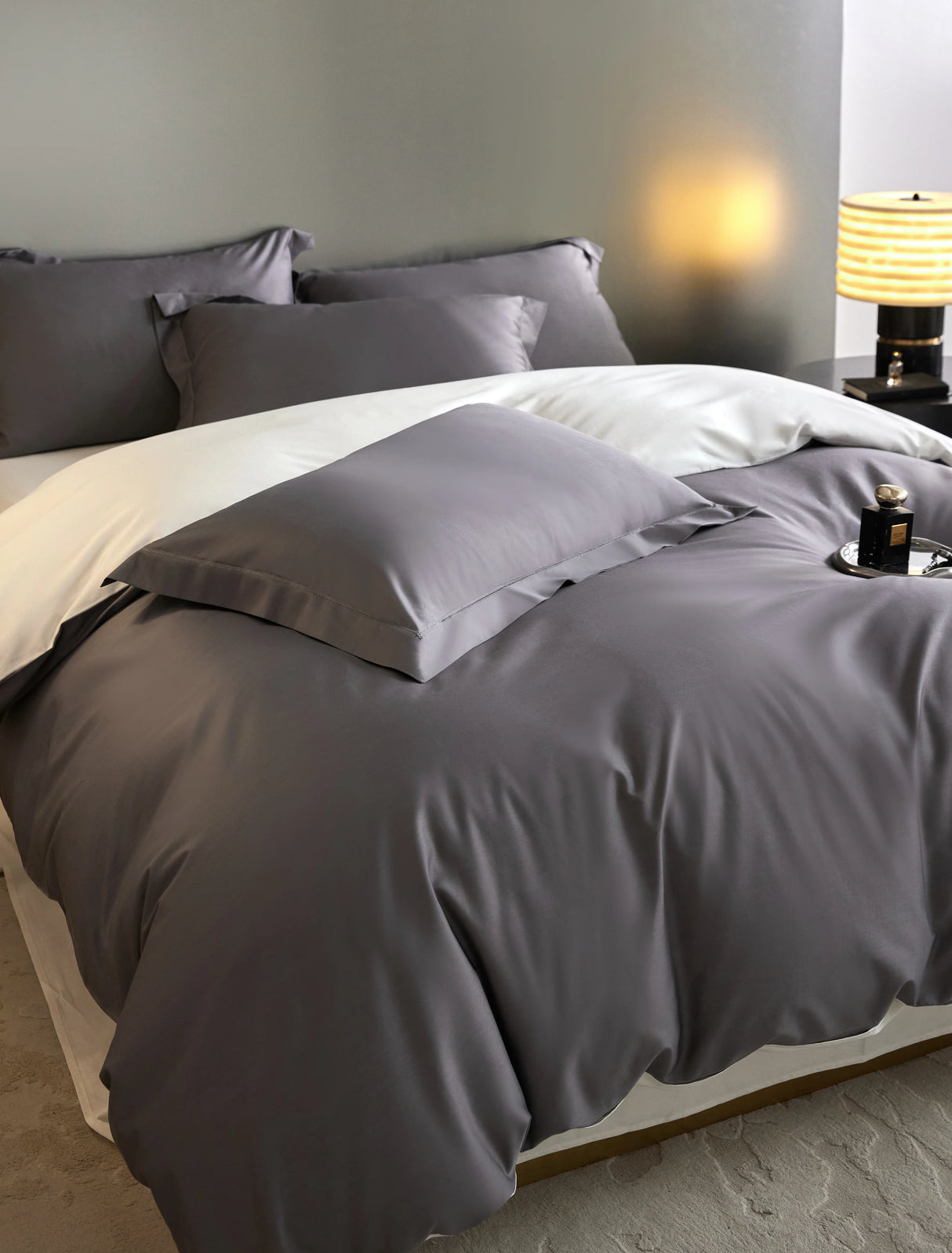 Nico Sereno Reversible Bedding Set Gray