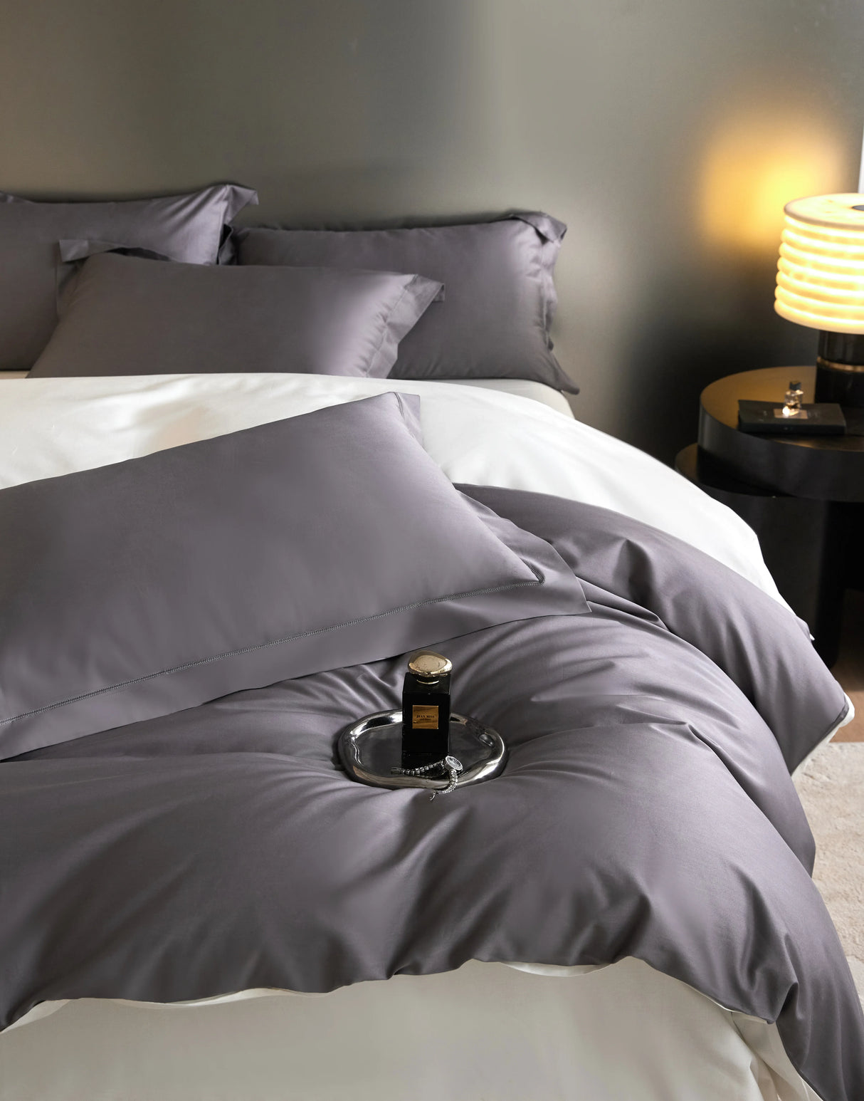 Nico Sereno Reversible Bedding Set Gray