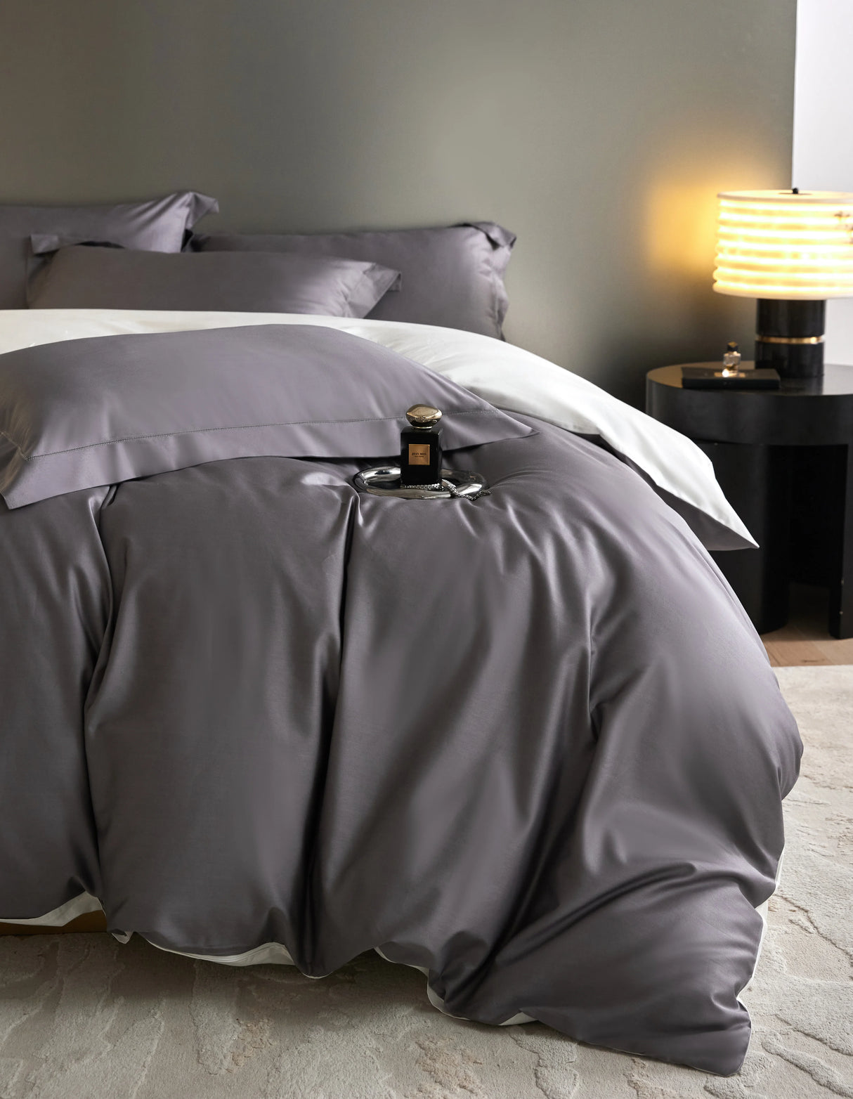 Nico Sereno Reversible Bedding Set Gray