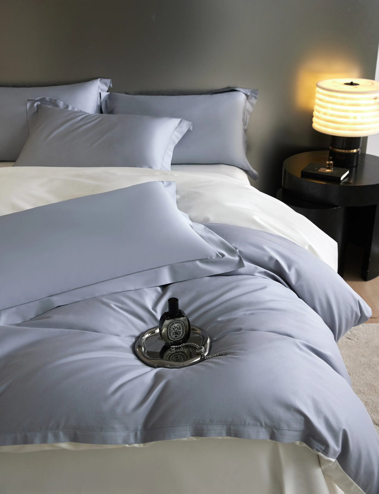 Nico Sereno Reversible Bedding Set Blue