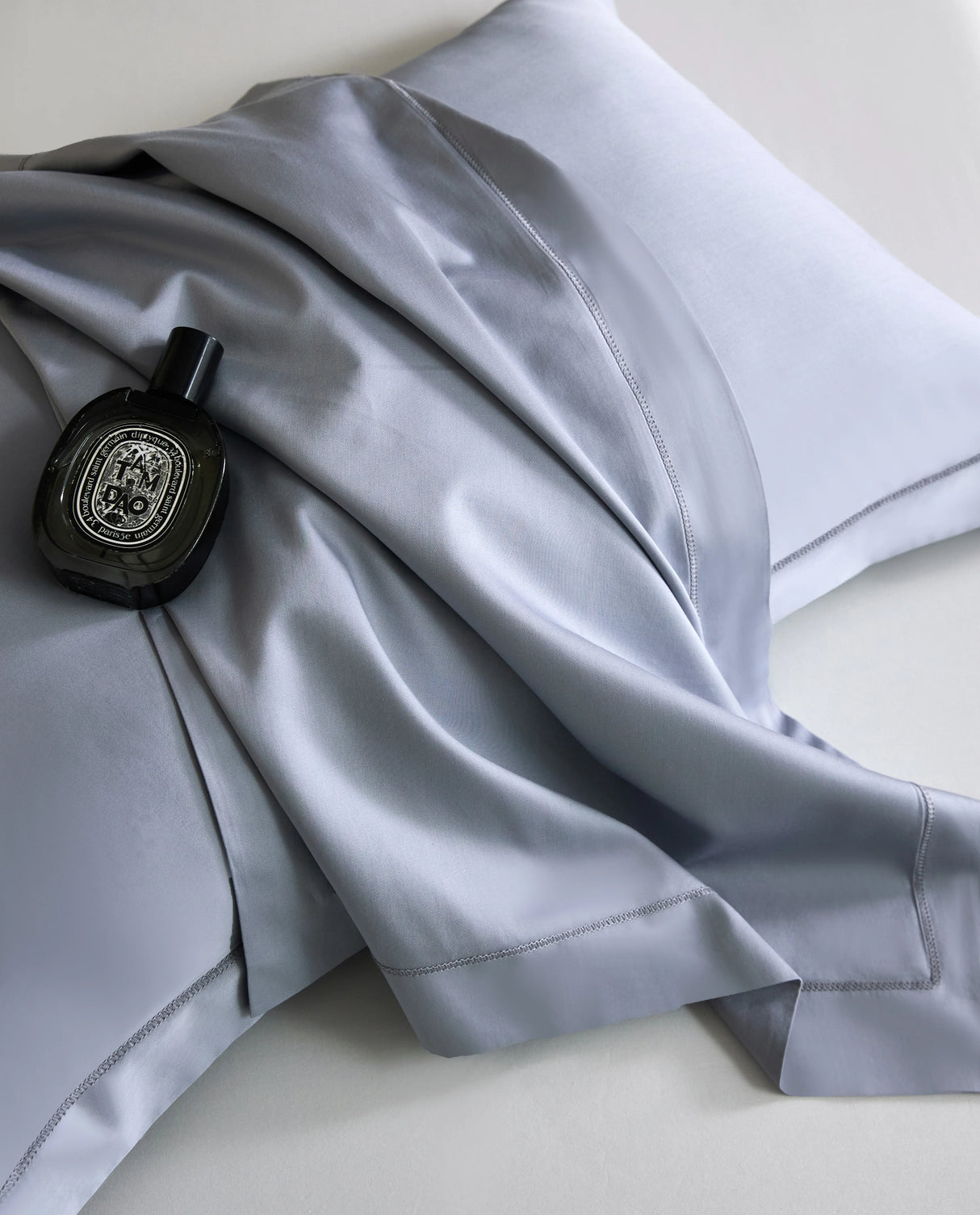 Nico Sereno Reversible Bedding Set Blue